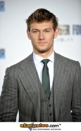 Alex Pettyfer-RSH-007023